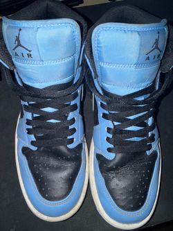 Jordan 1 Mid University blue black Size 8 Mens