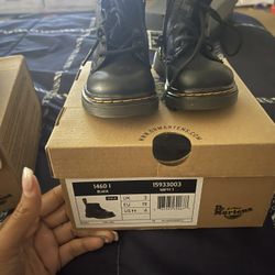 Dr.Marten Boots