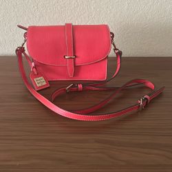 Donney & Bourke Classic Crossbody Bag
