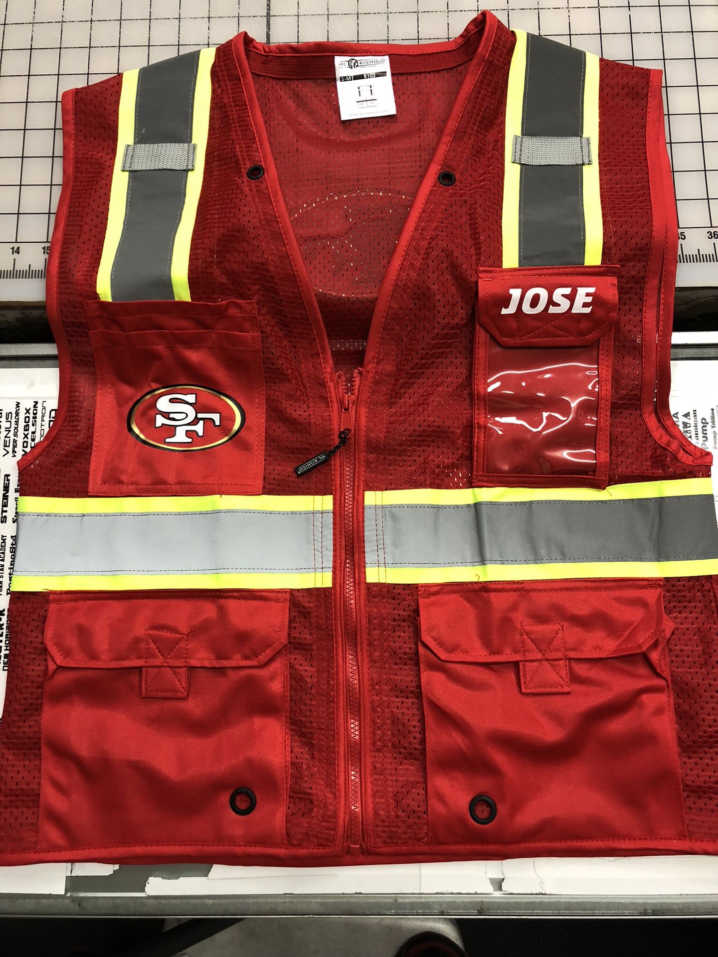 SAN FRANCISCO 49ERS RED CONSTRUCTION SAFETY VEST for Sale in Bell, CA -  OfferUp