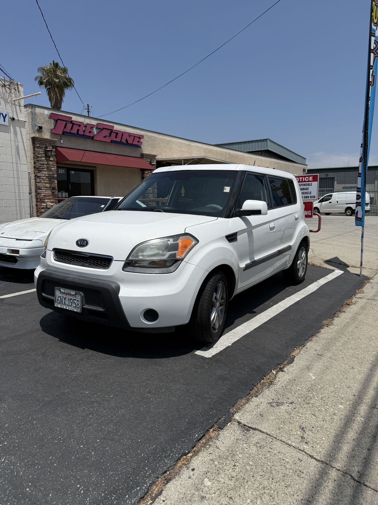 2010 Kia Soul +