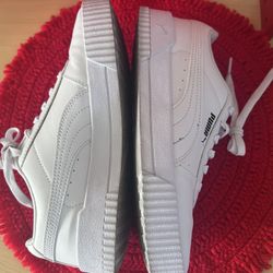 PUMA CORINA SHOES SIZE 7 