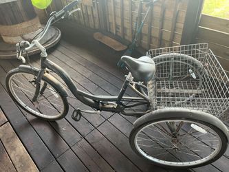 Tricycle