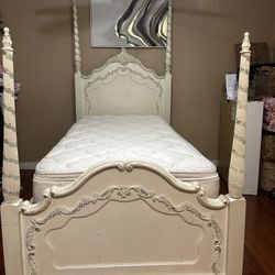 Twin Bed