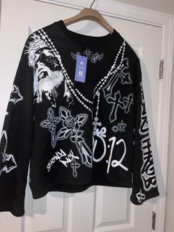 Romwe Savior Sweater men’s size XL