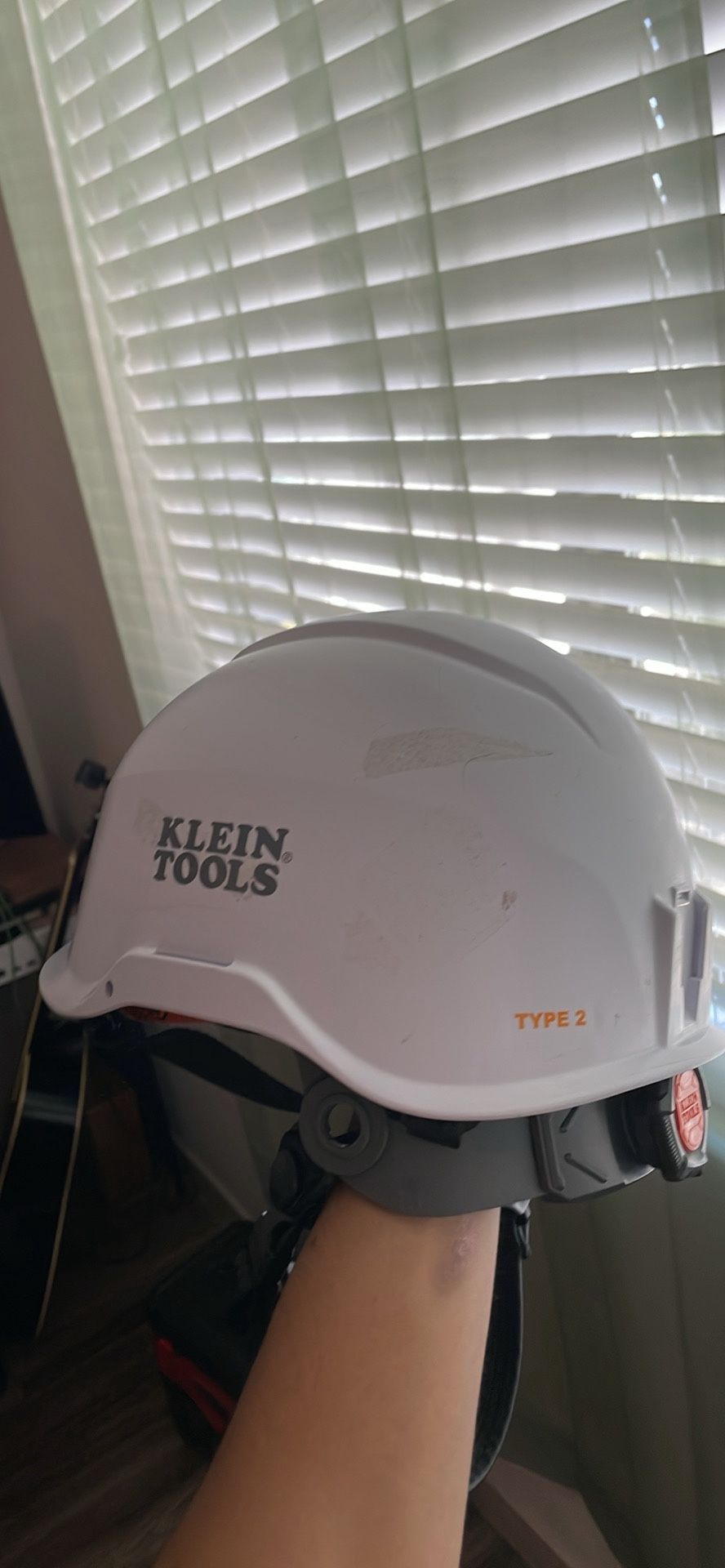 Klein Tools Type 2 Hard hat