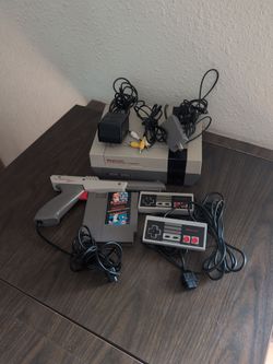 Nintendo NES Super Mario Bros Duck Hunt Bundle