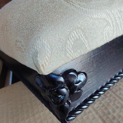 Bedroom Stool With Storage