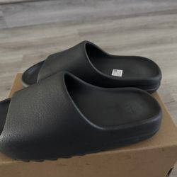 Yeezy Slides
