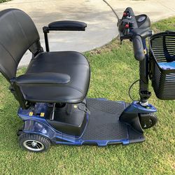 Vive mobility scooter
