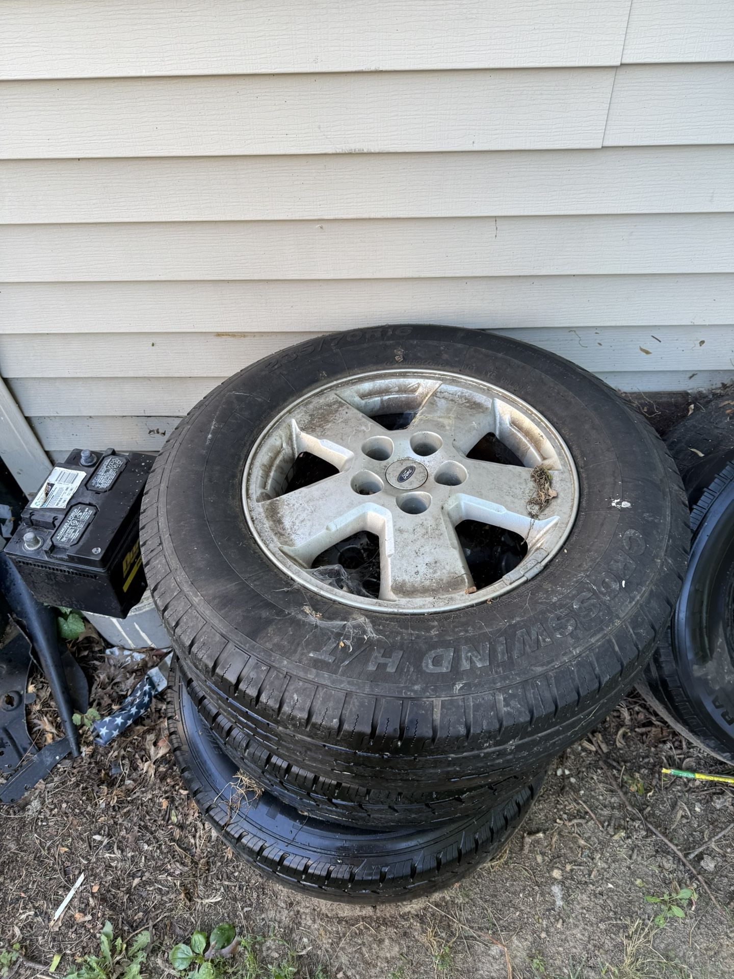 Escape Rims