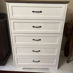 5 Drawer Dresser 