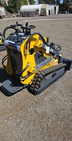 Brand new skidsteer