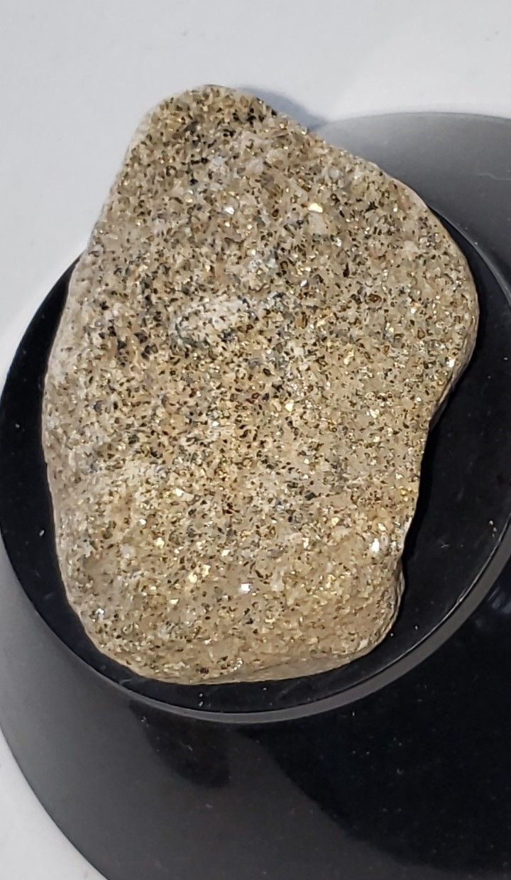 ? Chondrite Magnetic Meteorite Space Rock ? Trade Opportunity