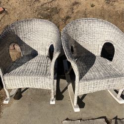 White wicker Rocking chairs