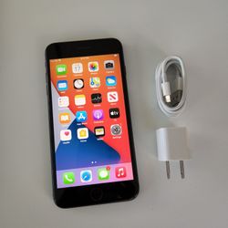 iPhone 8 Plus - UNLOCKED - Like New 