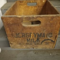 Vintage Jerseymaid Milk Wooden Crate II Reg. Cal 56 Antique Classic 