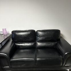 Black Leather Love Seat Couch