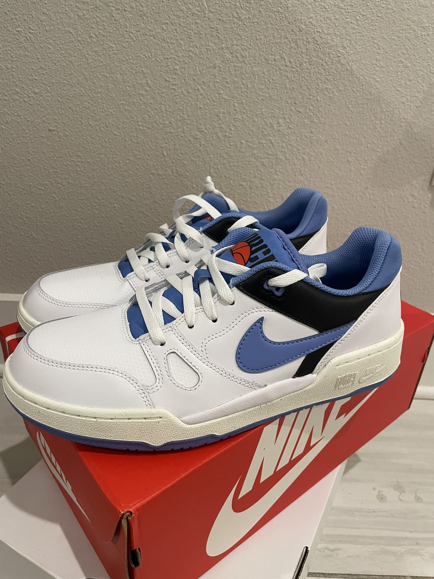 Nike Full Force Low Size 11