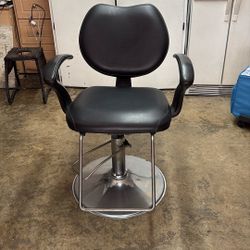 Black Salon Chair