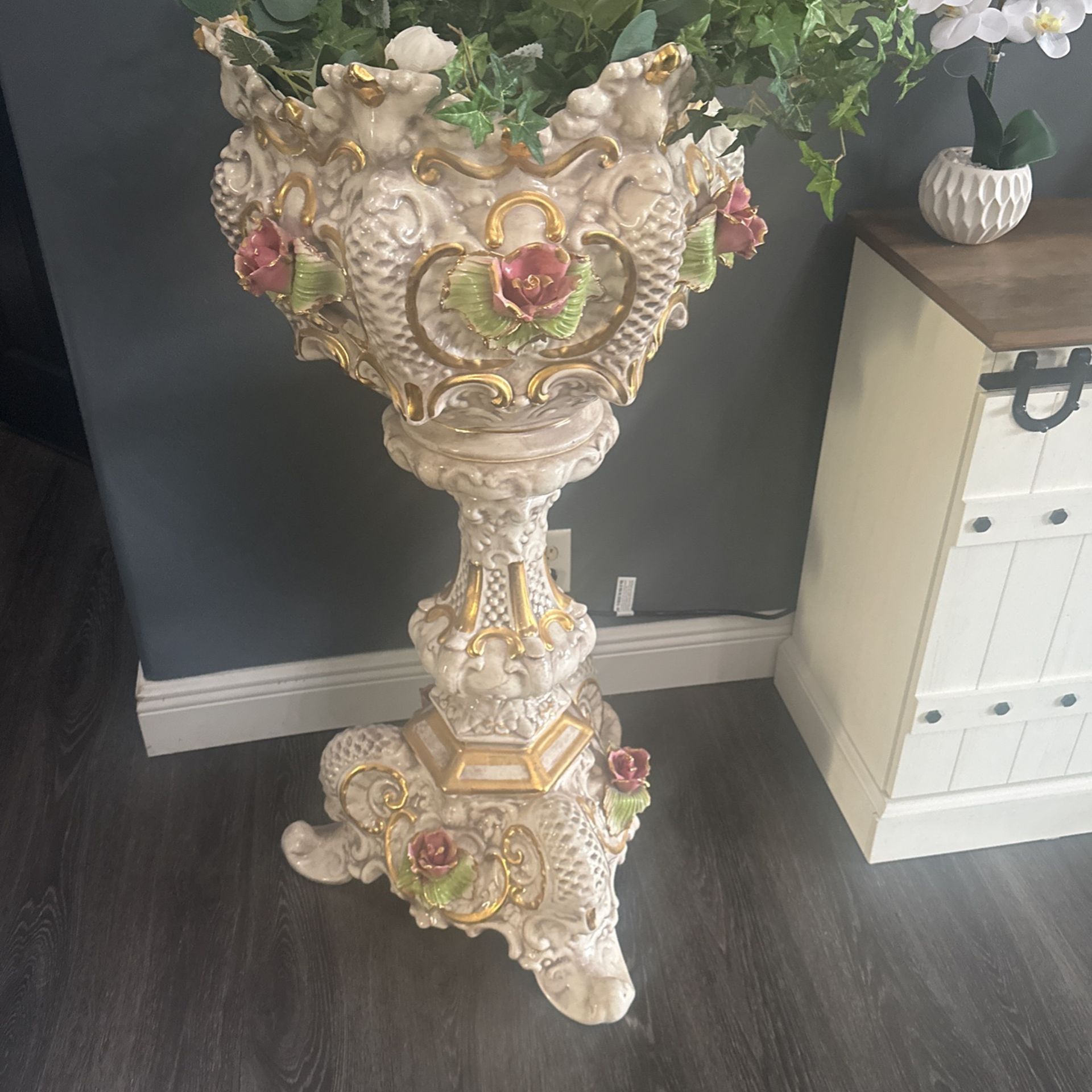 Vintage Capodimonte Jardinière Planter/ Pot With Stand; Ornate 2-Piece Set