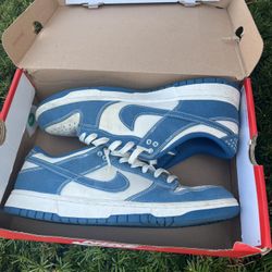 Nike Dunks Size 11.5