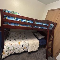 Twin Bunk Bed 