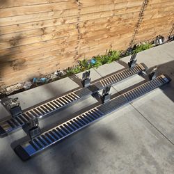 Ford F-250 Chrome Step Bars Running Boards