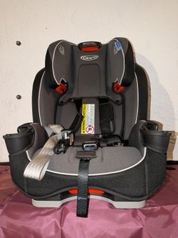 Graco SlimFit 3-in-1 Baby Car Seat
