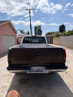 1998 Chevy Silverado v8