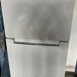 Barely Used Refrigerator 