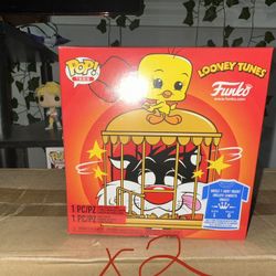 Looney Tunes Funko Pop Plus Tee