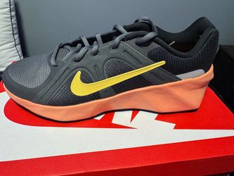Nike metro Tek. 11.5 men
