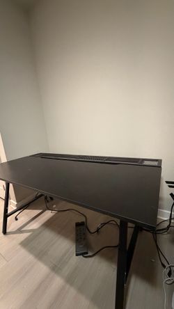 60x30 IKEA Gaming Desk