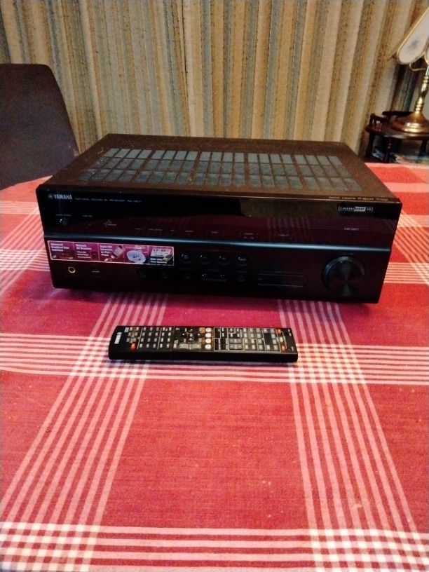 Yamaha RX-V671 AV Receiver 7 Channel T