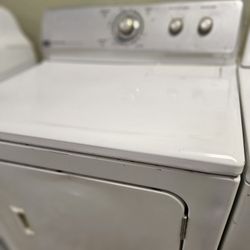 Maytag Electric Dryer Working Perfectly Fine Very Clean Super Capacity I Can Deliver To You 90 Days Warranty 