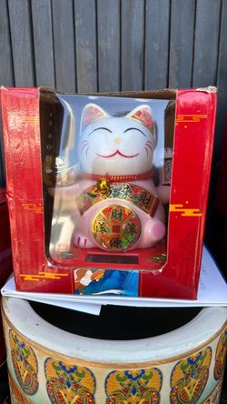 big money cat with solar panels