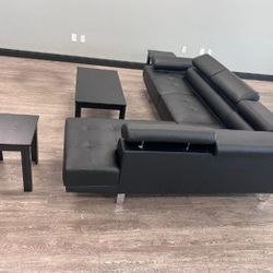 SECTIONAL COUCH 🆕️