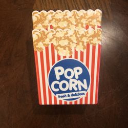 2 Popcorn Plates