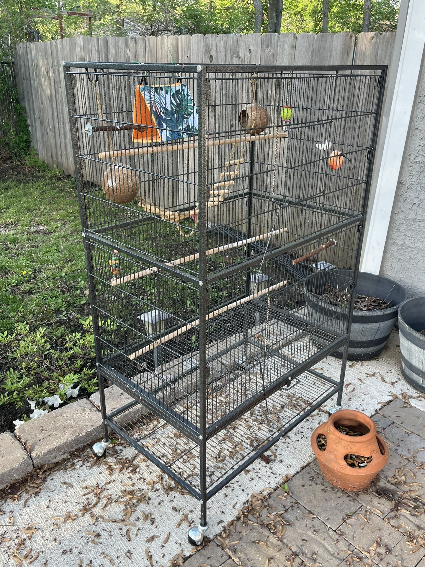 Large Parrot Birdcage