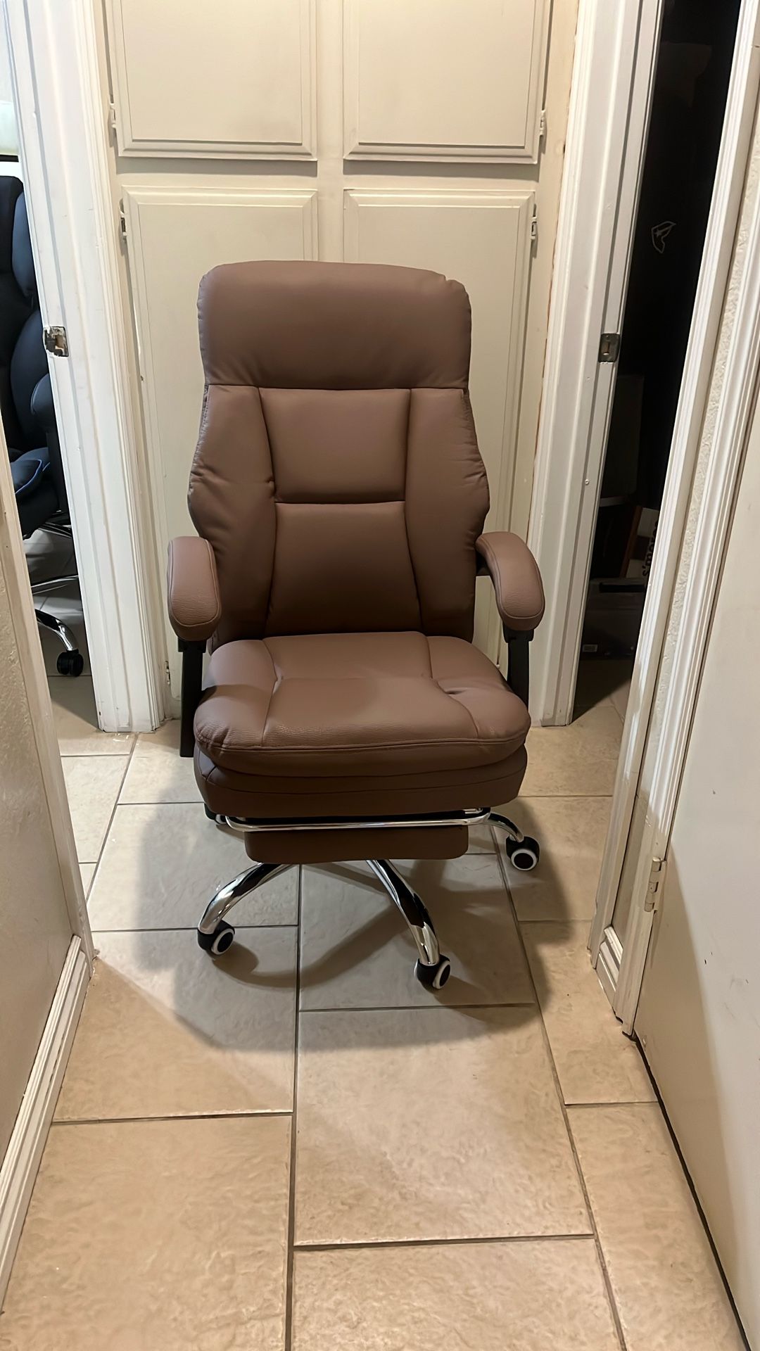 Office / Gaming Chair 