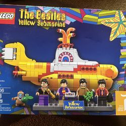 LEGO Ideas 21306 Yellow Submarine Building Kit