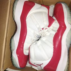 Jordan Retro 11's
