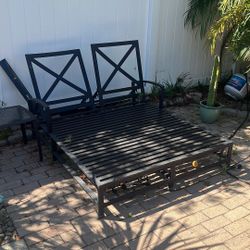 Double Outdoor Recliner