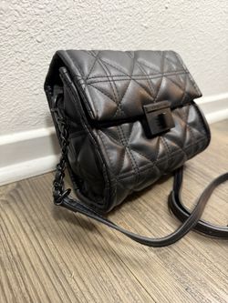 New Crossbody Bag KENDALL + KYLIE
