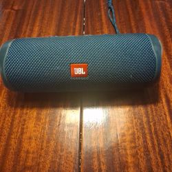 JBL WIRELESS SPEAKER FLIP 5