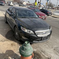 2013 ford Taurus sho