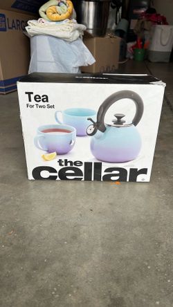 Tea kettle