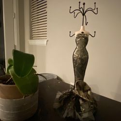 Jewelry Hanger