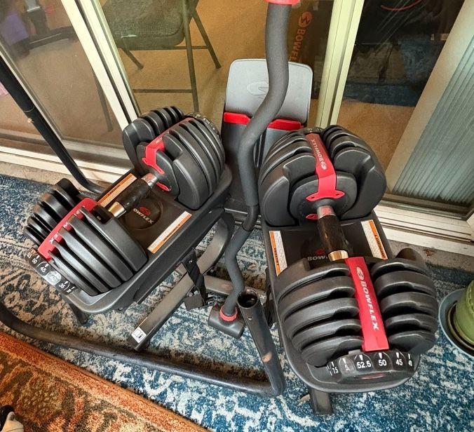 Bowflex 552 Adjustable Dumbbells With Stand 